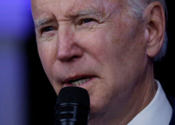 EUA: Biden descarta enviar caças F-16 à Ucrânia