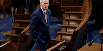 EUA: Republicanos tentam eleger presidente da Câmara nesta quarta após impasse inédito em 100 anos