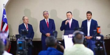 FAMEM: Ivo Rezende participa de coletiva de imprensa com Brandão