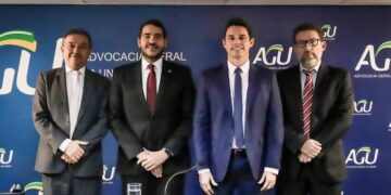 Ivo Rezende: Em Brasília, presidente da FAMEM participa de reunião para resolver problemática dos municípios