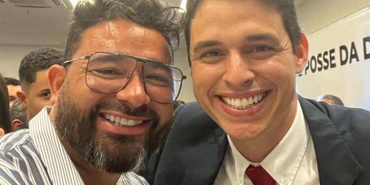 Dr. Júnior: Prefeito de Peritoró toma posse na nova diretoria da FAMEM