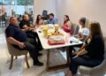 Anapurus: Professora Vanderly e Dra. Carol Monteles recebem amigos para tratar assuntos políticos Anapurus: Professora Vanderly e Dra. Carol Monteles recebem amigos para tratar assuntos políticos