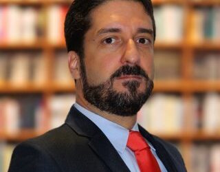 Decreto: ‘Estrondoso absurdo jurídico’, diz jurista sobre decreto de armas de Lula