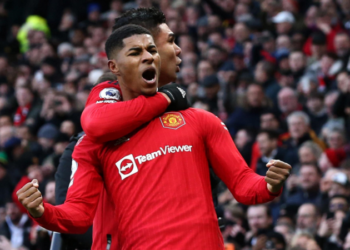 Premier league: United vira sobre o City em quatro minutos e vence o clássico de Manchester