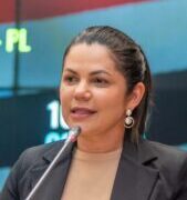 Solange Almeida: Deputada parabeniza Iracema, agradece eleitores e menciona o desenvolvimento dos municípios maranhenses