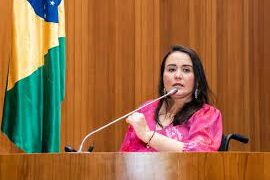 Inclusão: Andreia Rezende pede a Eduardo Braide taxis adaptados para deficientes