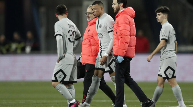 Lesão: PSG confirma Mbappé fora de confronto diante do Bayern de Munique pela Liga dos Campeões Lesão: PSG confirma Mbappé fora de confronto diante do Bayern de Munique pela Liga dos Campeões