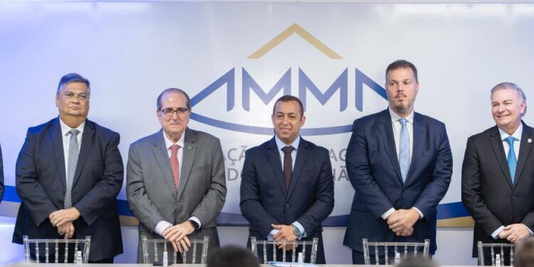 Magistratura: Rodrigo Lago prestigia posse da nova Diretoria Executiva e Conselho Fiscal da AMMA Magistratura: Rodrigo Lago prestigia posse da nova Diretoria Executiva e Conselho Fiscal da AMMA