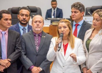 Doação de sangue: Iracema Vale e procurador-geral de Justiça firmam parceria para campanha