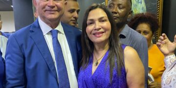 Vanderly Monteles: Prefeita de Anapurus participa de lançamento do programa de recuperação de rodovias maranhenses