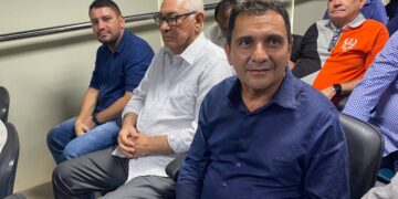 Odair José: Secretário esteve representando Santa Quitéria em evento com governador Brandão