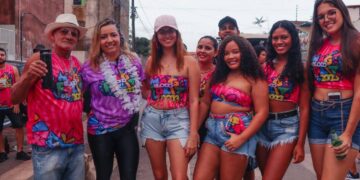 MagFolia: Bloco arrastou multidões na Forquilha e Cohab