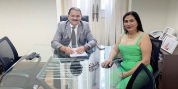 Vanderly Monteles: Prefeita de Anapurus esteve com o secretário de articulação política Rubens Pereira