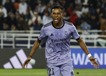 Lesão Confirmada: Rodrygo sofre lesão no glúteo e desfalca Real Madrid em clássico no Espanhol