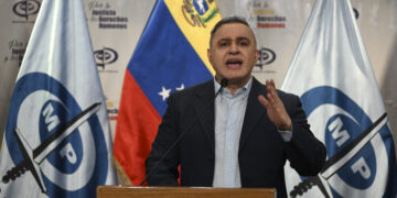 Venezuela: Escândalo de corrupção em petrolífera na Venezuela resulta em ao menos 21 pessoas presas