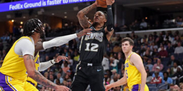 Acusação: Estrela da NBA é acusado de agredir adolescente de 17 anos com arma de fogo