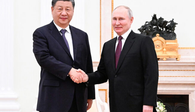 Alívio: Xi Jinping diz a Putin que a maioria dos países apoia alívio das tensões na Ucrânia Alívio: Xi Jinping diz a Putin que a maioria dos países apoia alívio das tensões na Ucrânia