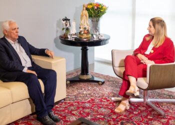 Iracema Vale: Deputada recebe visita do vice-governador do Piauí Themístocles Filho