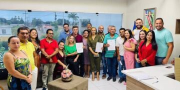 Anapurus: Prefeita Vanderly empossa novos secretários municipais