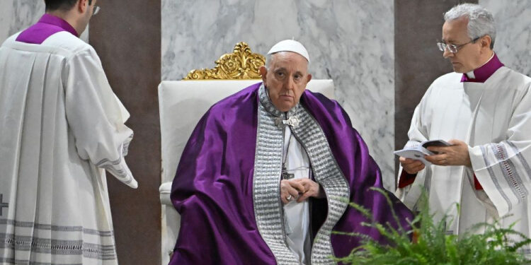 Papa Francisco: Agenda do papa é suspensa por dois dias após pontífice ser internado Papa Francisco: Agenda do papa é suspensa por dois dias após pontífice ser internado