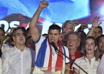 Paraguai: Santiago Peña é eleito o novo presidente e mantém hegemonia da direita no país