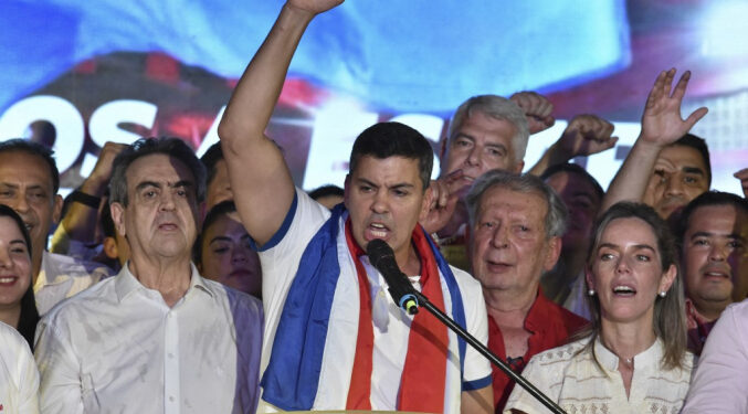 Paraguai: Santiago Peña é eleito o novo presidente e mantém hegemonia da direita no país Paraguai: Santiago Peña é eleito o novo presidente e mantém hegemonia da direita no país