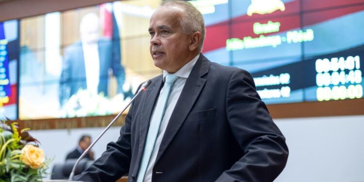 Júlio Mendonça: Deputado defende a união da classe política em torno de Dino e Brandão em defesa do MA