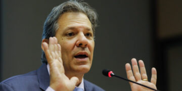 Sem Taxação: Haddad recua e não vai mais taxar compras internacionais de menos de US$ 50