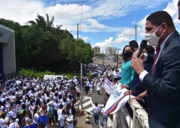 Zé Inácio: Deputado destaca piso salarial dos enfermeiros garantido por Lula