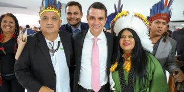 Ricardo Arruda: Aprovado PL de Ricardo Arruda que concede Medalha “Manuel Beckman” à ministra Sônia Guajajara