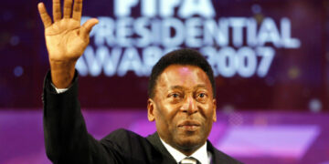 Pelé é oficializado como verbete no dicionário: ‘Aquele que é fora do comum’