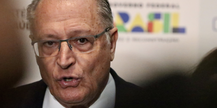 Geraldo Alckmin: Vice-presidente cita Juscelino Kubitschek e diz que novo governo já fez ‘mil dias em cem’ Geraldo Alckmin: Vice-presidente cita Juscelino Kubitschek e diz que novo governo já fez ‘mil dias em cem’
