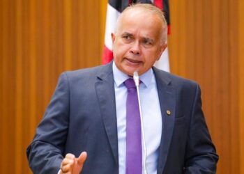 Júlio Mendonça: Deputado elogia sessão alusiva à Campanha da Fraternidade realizada na Alema