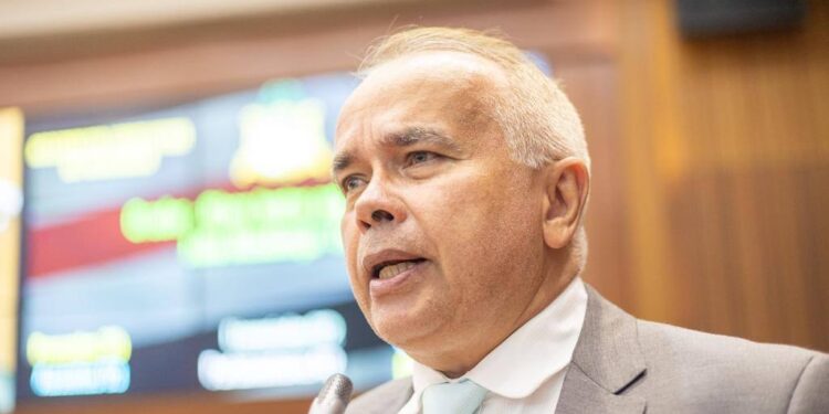 Júlio Mendonça: Parlamentar relembra os 27 anos do massacre de ‘Eldorado dos Carajás’ e destaca luta pela terra Júlio Mendonça: Parlamentar relembra os 27 anos do massacre de ‘Eldorado dos Carajás’ e destaca luta pela terra