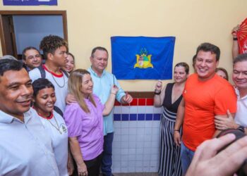 Iracema Vale: Deputada prestigia entrega de obras em escolas estaduais de São Luís