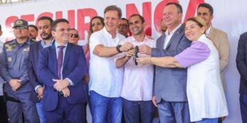 Iracema Vale: Deputada destaca importância de investimentos na segurança em ato de entrega de viaturas