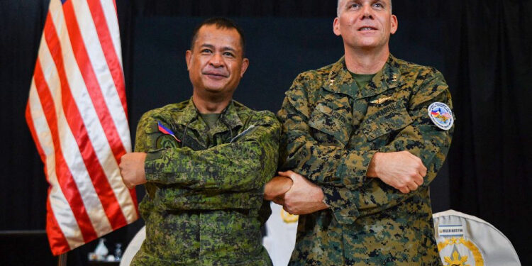 Mundo: EUA e Filipinas realizam maiores exercícios militares conjuntos da história da aliança entre os dois países