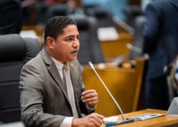 Zé Inácio: Deputado apresenta indicações para obras de infraestrutura em Bequimão e Guimarães