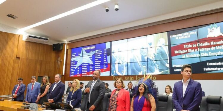 ALEMA: Assembleia homenageia os ministros Wellington Dias, Sônia Guajajara e Cida Gonçalves ALEMA: Assembleia homenageia os ministros Wellington Dias, Sônia Guajajara e Cida Gonçalves