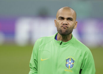 Dani Alves: Defesa do jogador diz que risco de fuga é inexistente e apresenta novo recurso de liberdade