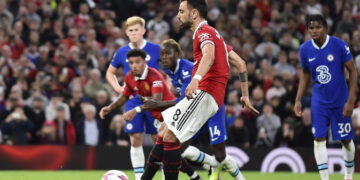 Manchester United: Clube goleia Chelsea e garante vaga na próxima Champions; Antony sai de campo machucado