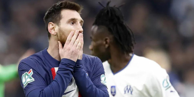Messi: Craque é xingado de ‘filho da p***’ em novo protesto de torcedores do PSG; assista Messi: Craque é xingado de ‘filho da p***’ em novo protesto de torcedores do PSG; assista