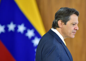 Internacional: Haddad diz que Brasil vai revisar dívida da Venezuela