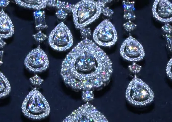 Joias Sauditas: Joias dadas a Bolsonaro são isentas de imposto, diz Receita