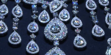 Joias Sauditas: Joias dadas a Bolsonaro são isentas de imposto, diz Receita