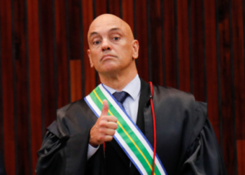 Moraes: Leia decisão de Alexandre Moraes que autorizou ação da PF contra Bolsonaro