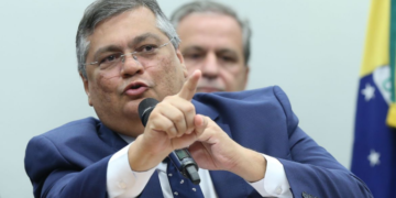 PL das Fake News: Dino promete tomar providências contra Telegram