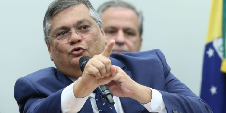 PL das Fake News: Dino promete tomar providências contra Telegram PL das Fake News: Dino promete tomar providências contra Telegram