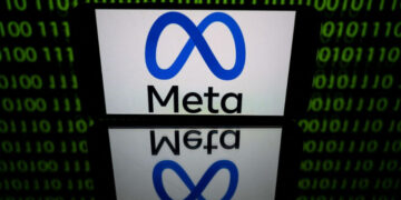 Meta: Empresa é multada em 1,2 bilhão de euros por compartilhar dados de usuários europeus com os EUA