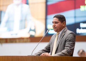 Zé Inácio: Deputado afirma que exercerá com mesmo afinco função de vice-líder do governo na Alema